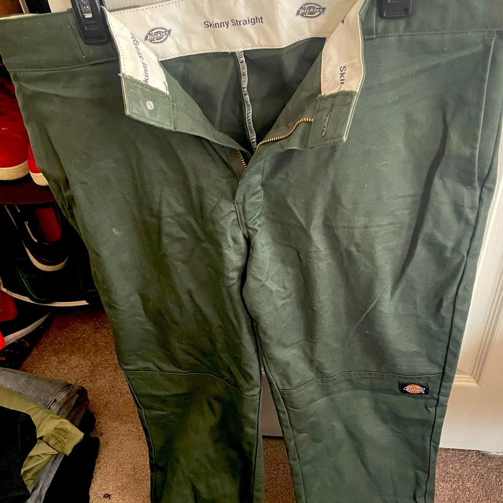 DICKIES brand olive green NWOT.
